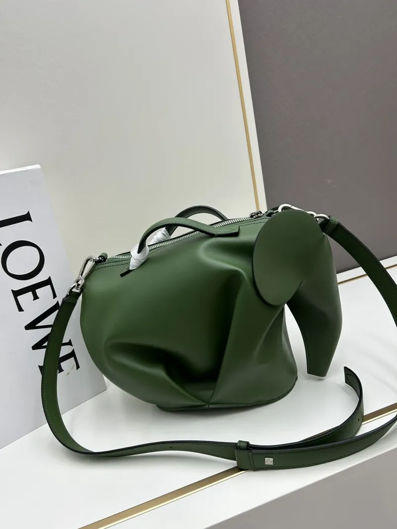 LOEWE Green Elephant Shoulder Handbag 11030 - Image 5