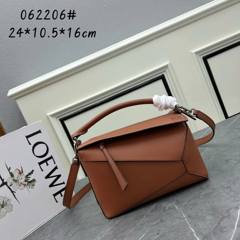 LOEWE Brown Leather Crossbody Handbag 062206