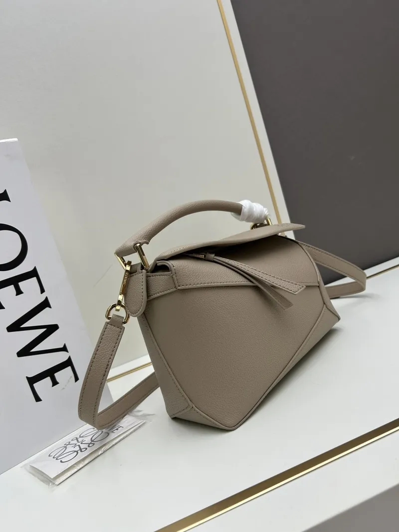 Alternative view of Loewe Beige Puzzle Shoulder Bag 630