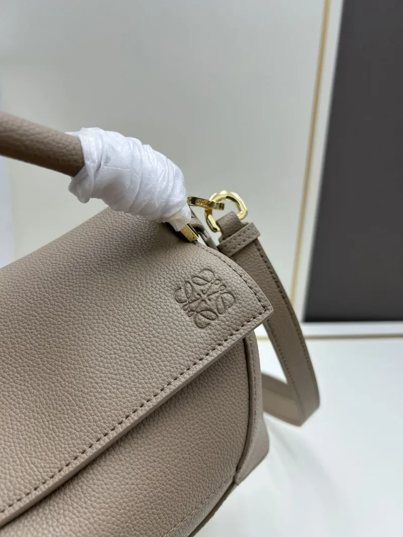 Loewe Beige Puzzle Shoulder Bag 630 - Image 4
