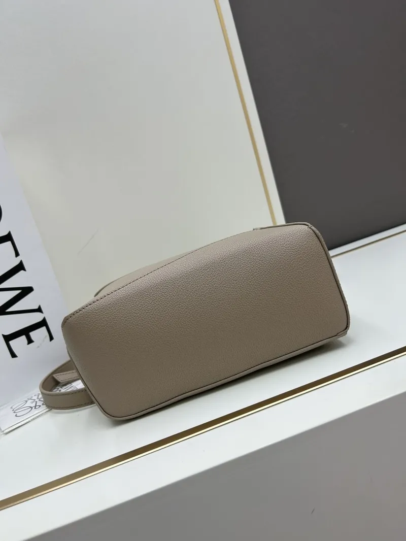 Loewe Beige Puzzle Shoulder Bag 630 - Image 5