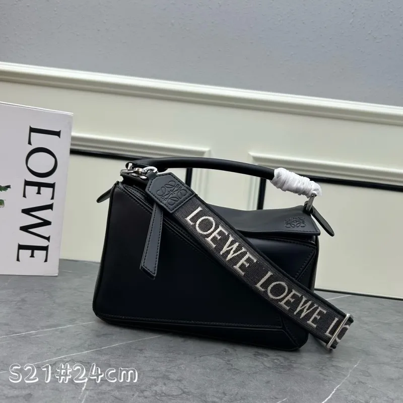 LOEWE Black Leather Handbag S21 24cm