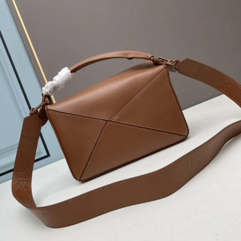 Loewe Small Brown Leather Puzzle Shoulder Bag - Image 3