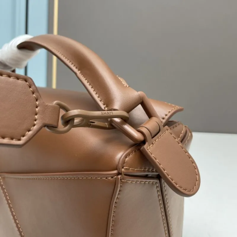 Loewe Small Brown Leather Puzzle Shoulder Bag - Image 5