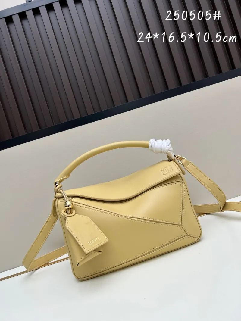 Loewe Pale Yellow Puzzle Shoulder Bag 250505