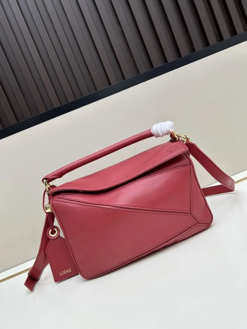 LOEWE Red Puzzle Crossbody Handbag 671