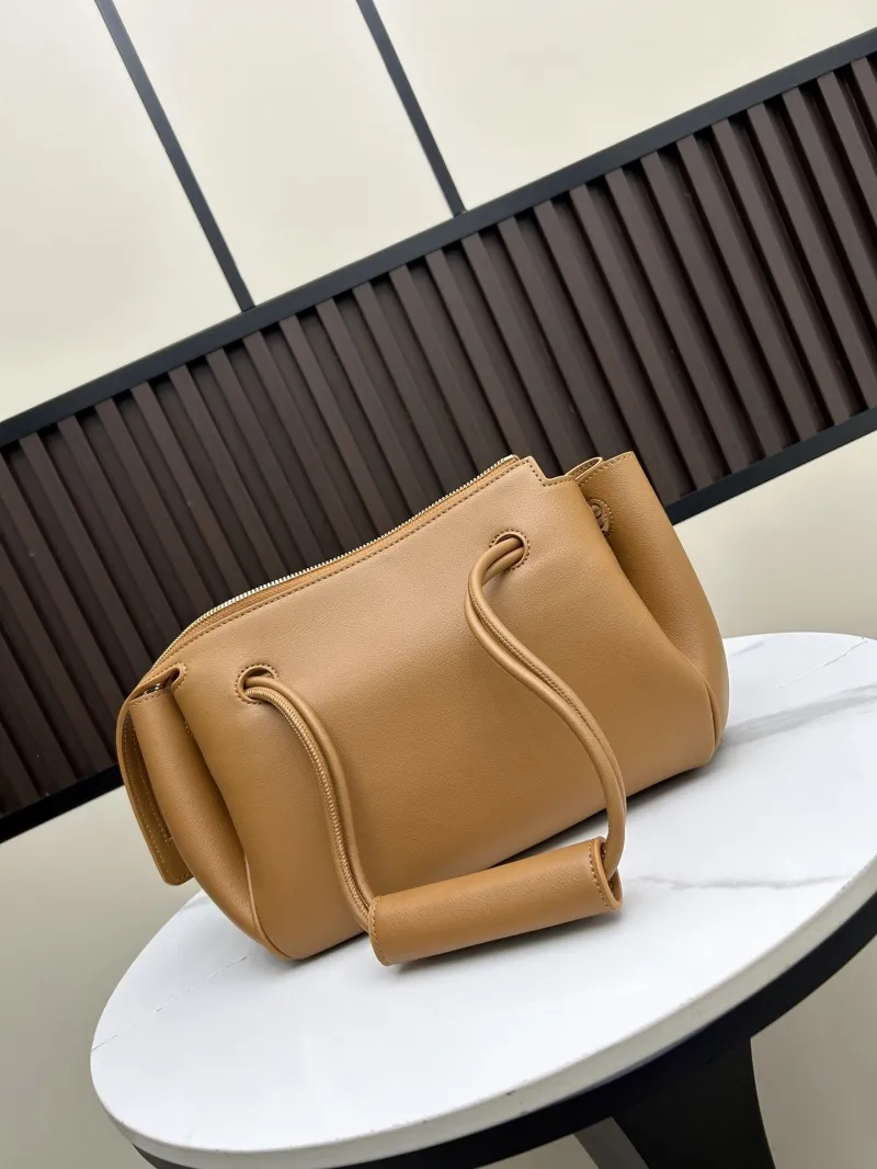 Loewe Tan Leather Shoulder Handbag 250520 - Image 3