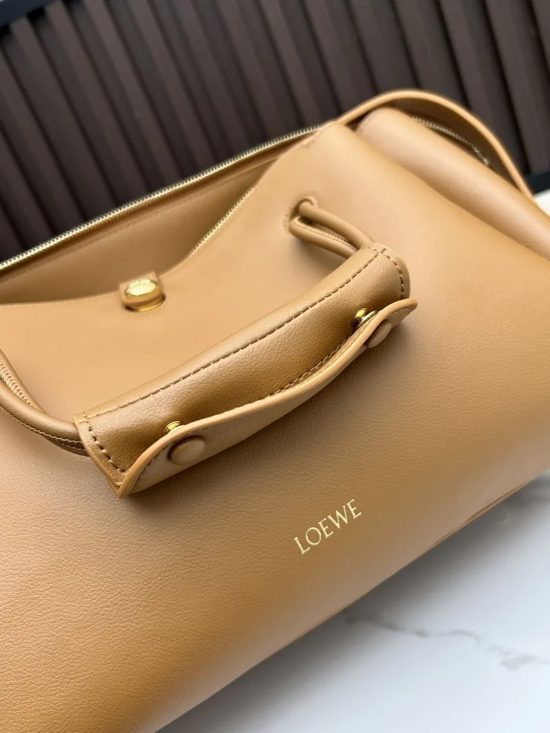 LOEWE Tan Leather Handbag 250519 - Image 6