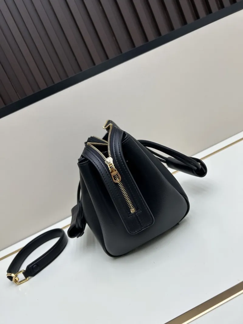 Alternative view of LOEWE Black Leather Shoulder Handbag 250520