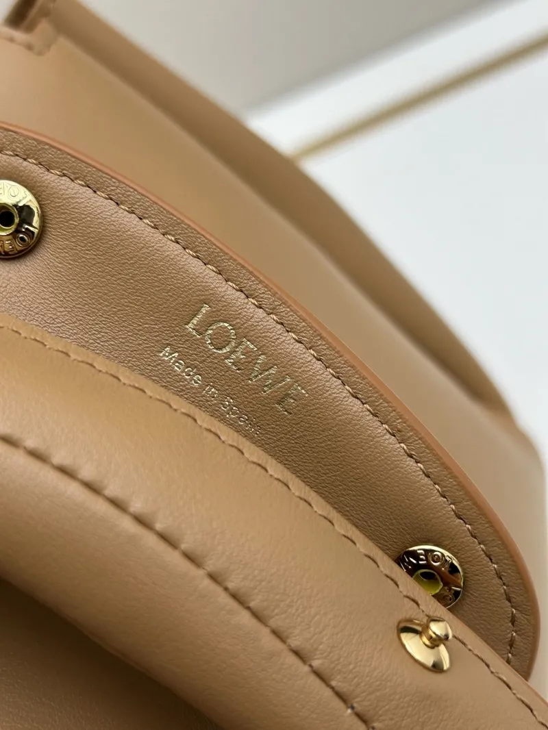 Loewe Tan Leather Handle Bag 250519 - Image 5
