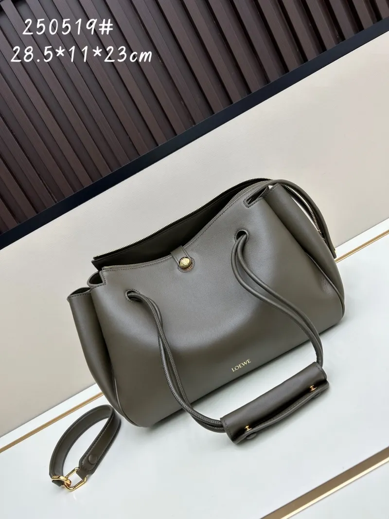 LOEWE Gray Leather Shoulder Handbag 250519