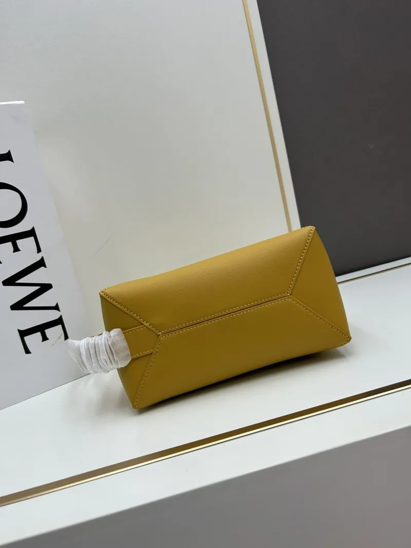 LOEWE Yellow Leather Handbag 052403 - Image 5