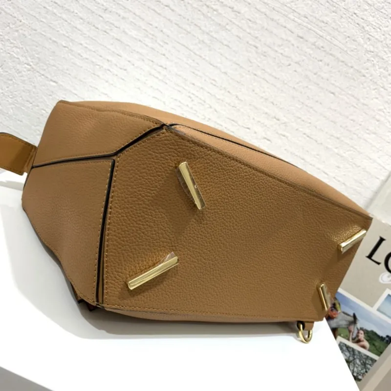 Loewe Tan Leather Puzzle Handbag - Image 6