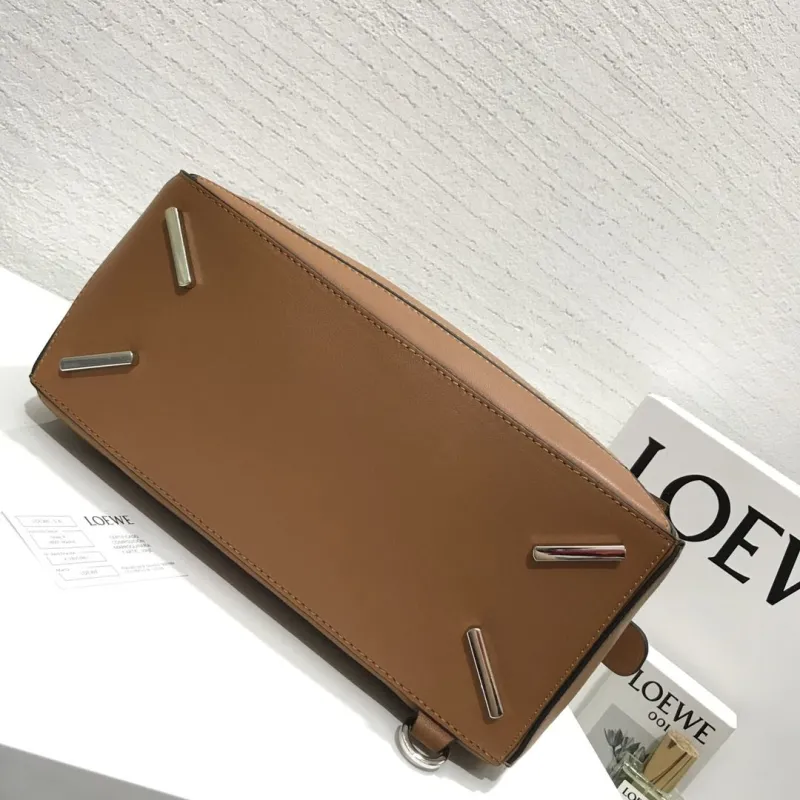 LOEWE Brown Leather Puzzle Shoulder Bag 705 - Image 7