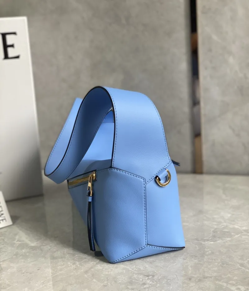 Loewe Light Blue Leather Handbag 714 - Image 3