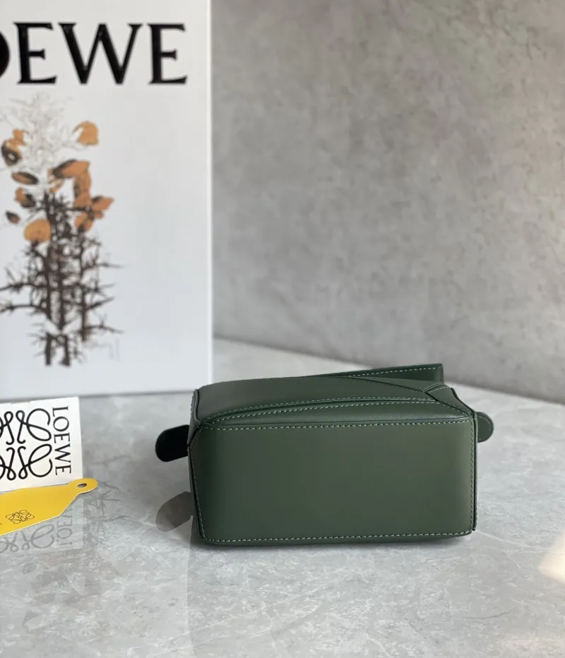 LOEWE Green Puzzle Shoulder Bag 719 - Image 4