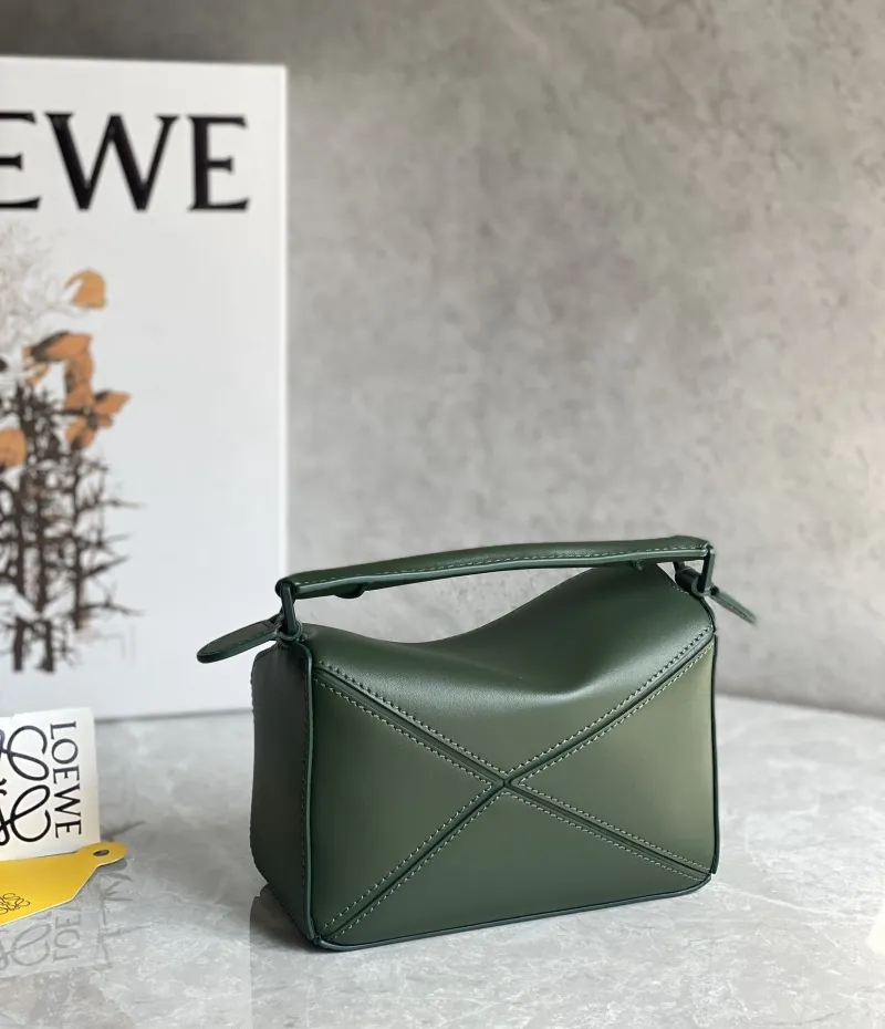 LOEWE Green Puzzle Shoulder Bag 719 - Image 6
