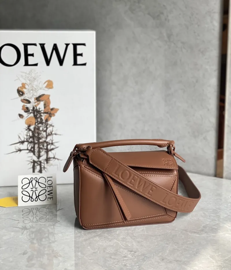LOEWE Brown Leather Crossbody Bag 720