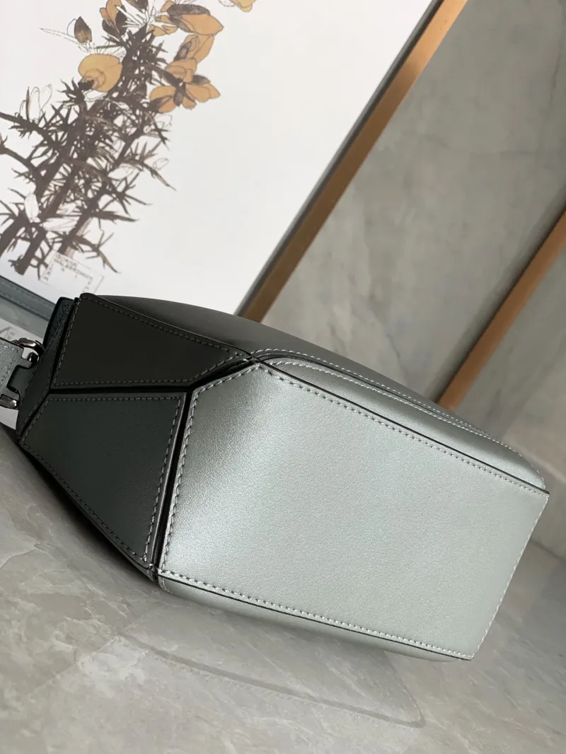 LOEWE Gray Small Puzzle Crossbody Bag - Image 3