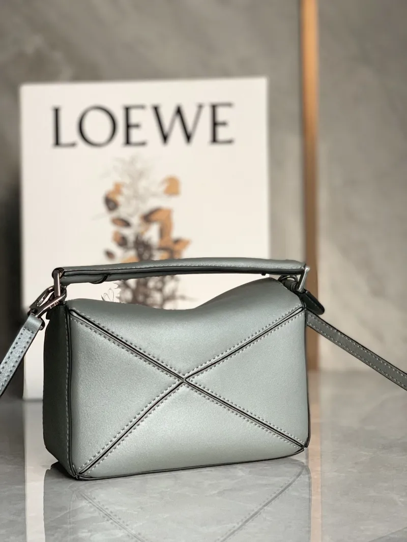 LOEWE Gray Small Puzzle Crossbody Bag - Image 5