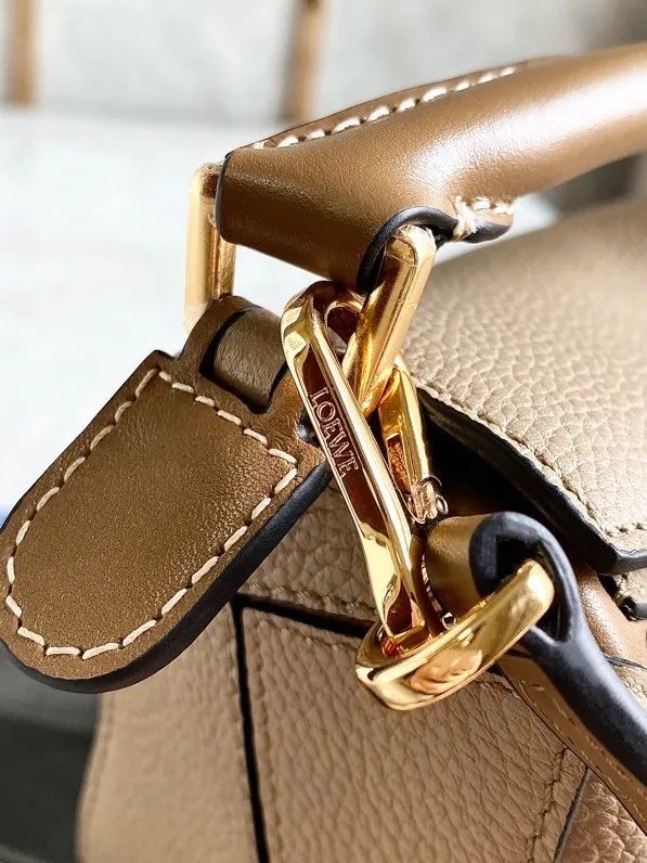 Loewe Beige Puzzle Crossbody Bag 730 - Image 8