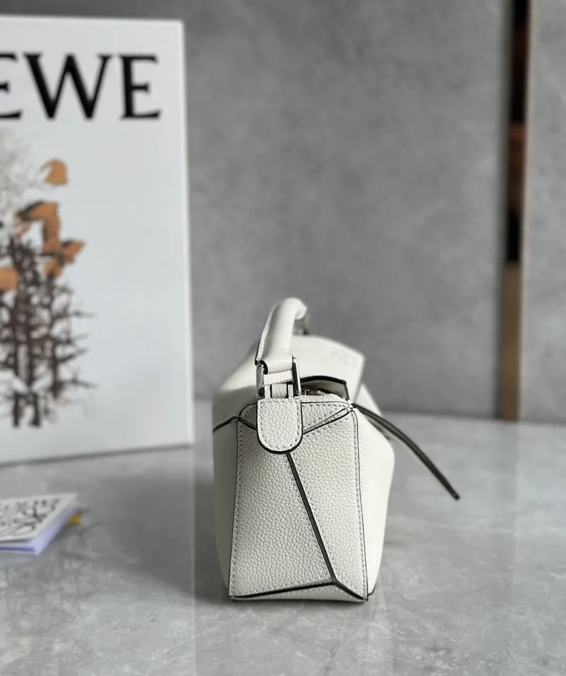 LOEWE White Puzzle Crossbody Handbag 743 - Image 5