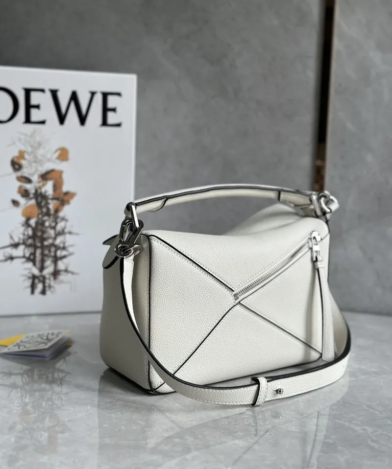 Loewe White Leather Handle Crossbody Bag 765 - Image 3