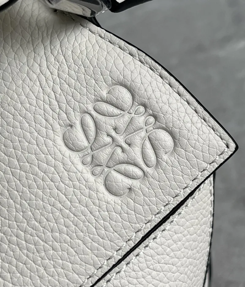 Loewe White Leather Handle Crossbody Bag 765 - Image 8