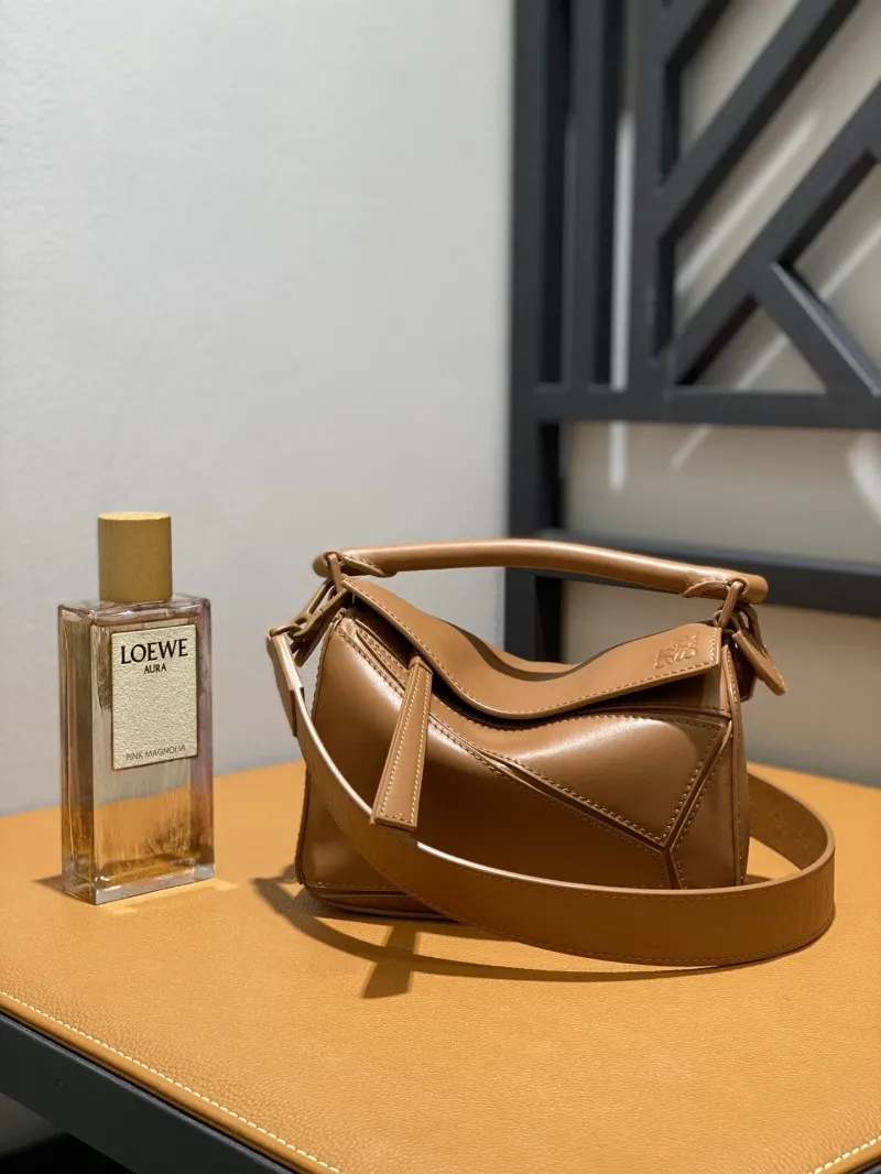 LOEWE Brown Leather Crossbody Handbag 772