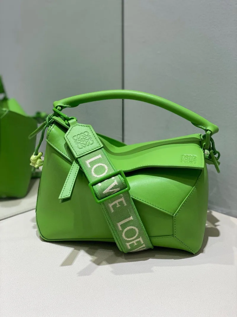 LOEWE Green Puzzle Leather Crossbody Handbag 777