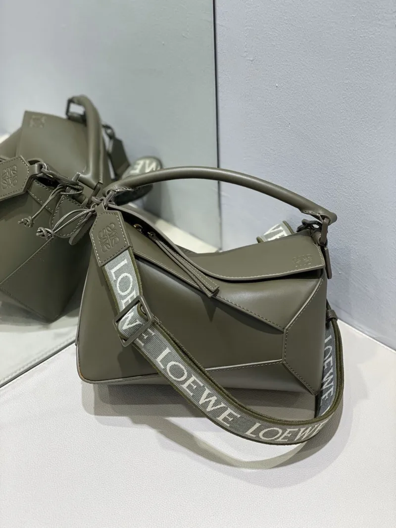 LOEWE Puzzle Leather Shoulder Bag Olive Green