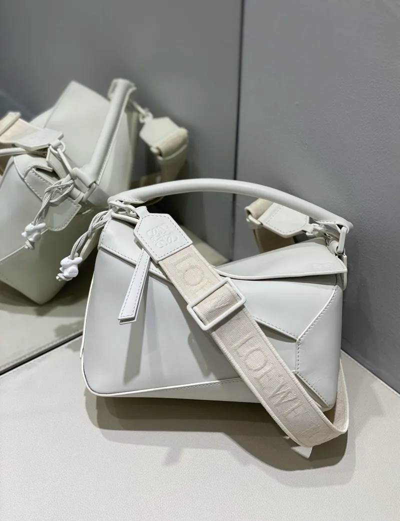 Loewe White Handle Crossbody Bag 782 - Image 3