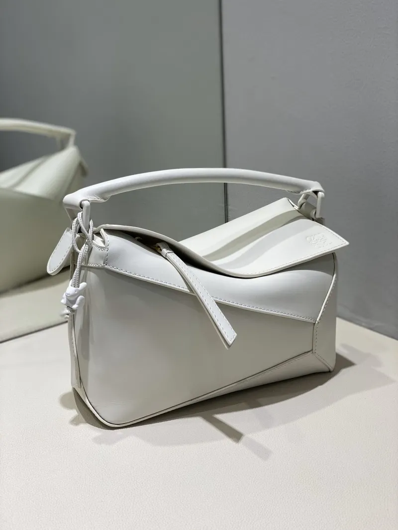 Loewe White Handle Crossbody Bag 782 - Image 4
