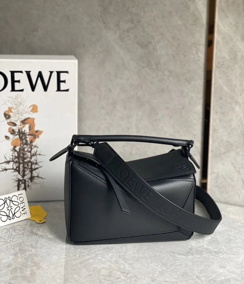 LOEWE Black Leather Handle Crossbody Bag 784