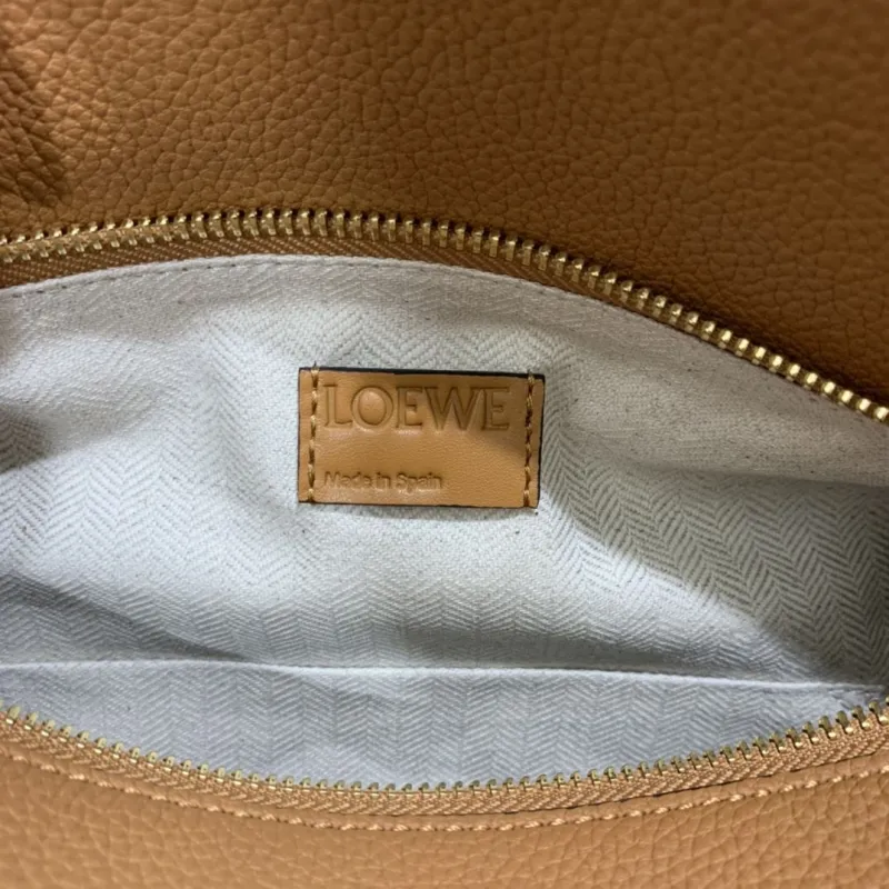 Loewe Tan Leather Puzzle Handbag - Image 9