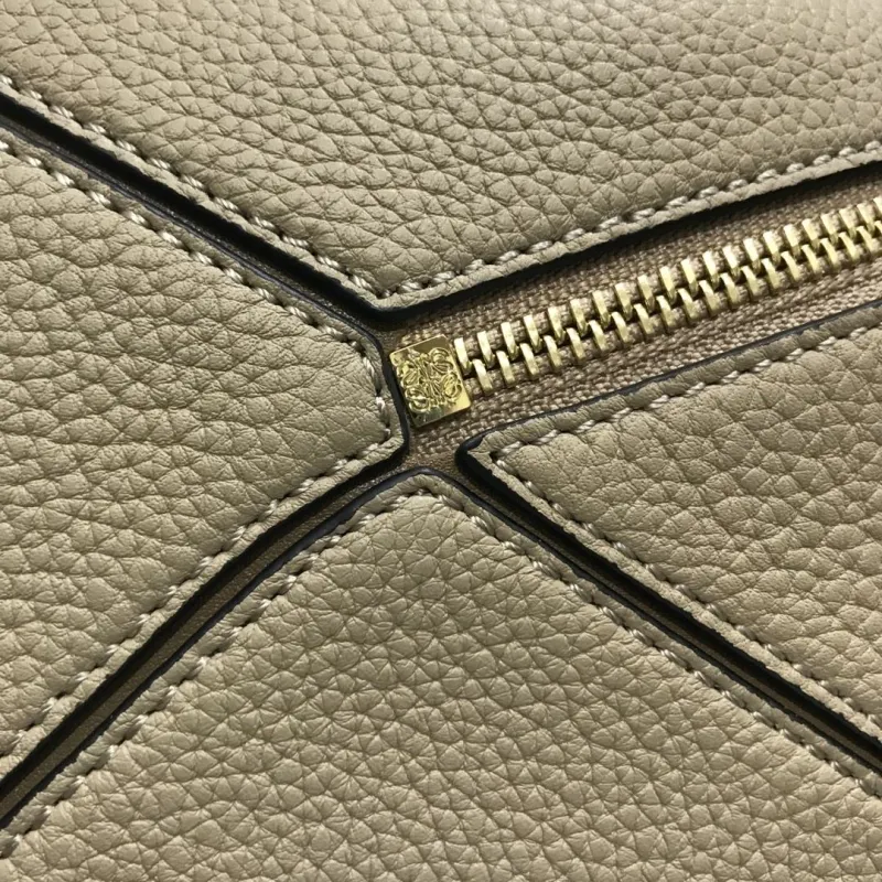 LOEWE Puzzle Shoulder Bag Taupe 790 - Image 7