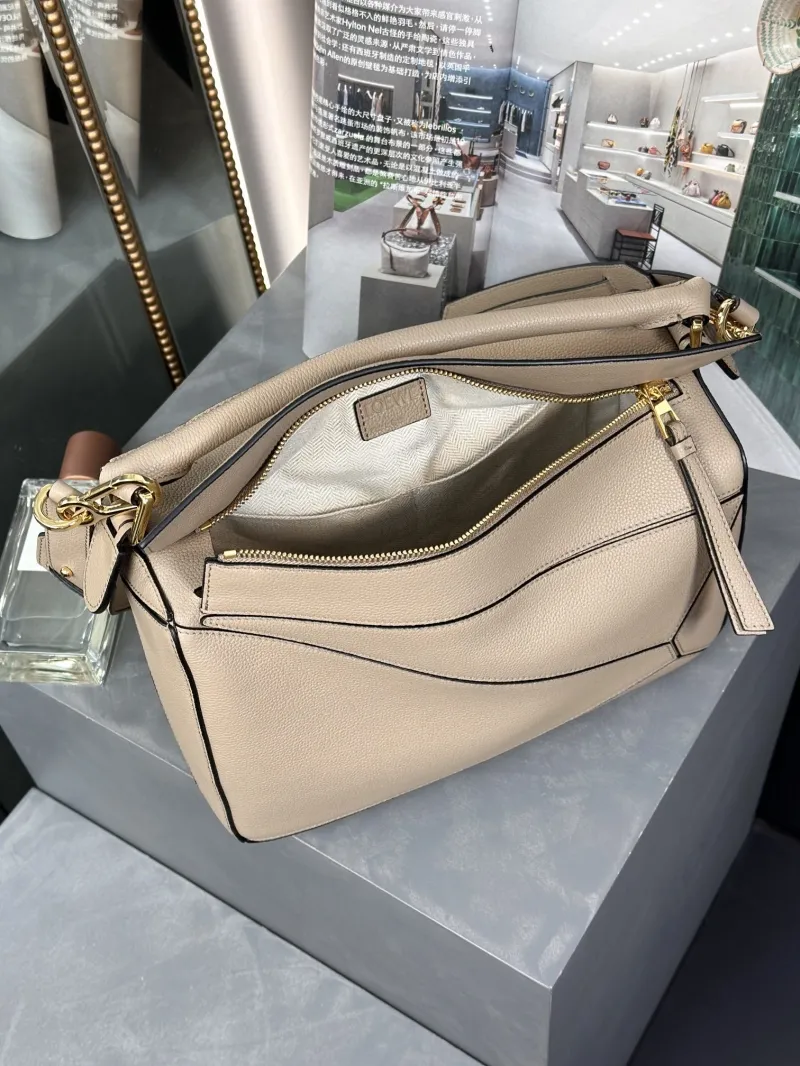 LOEWE Puzzle Shoulder Bag Beige 791 - Image 8