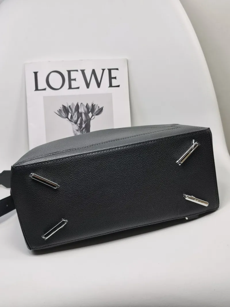 Loewe Black Leather Handle Handbag 792 - Image 6