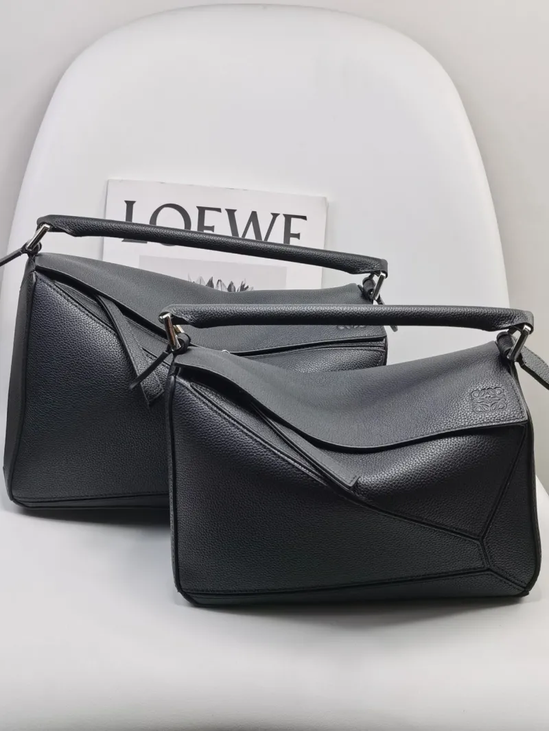 Loewe Black Leather Handle Handbag 792 - Image 9