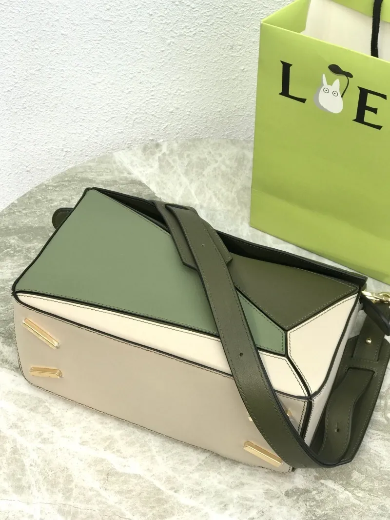 Loewe Olive Green Leather Handle Handbag 795 - Image 5