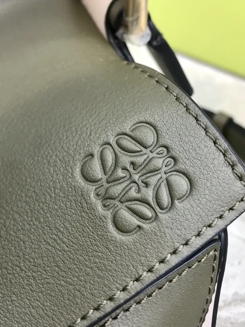 Loewe Olive Green Leather Handle Handbag 795 - Image 6
