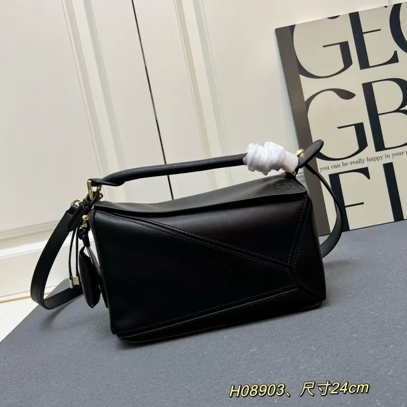 Loewe Black Leather Handbag H08903 24cm