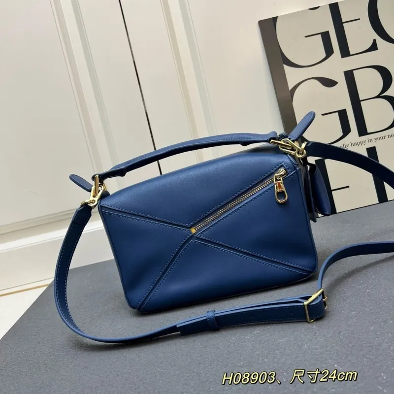 Alternative view of LOEWE Blue Puzzle Bag H08903 24cm