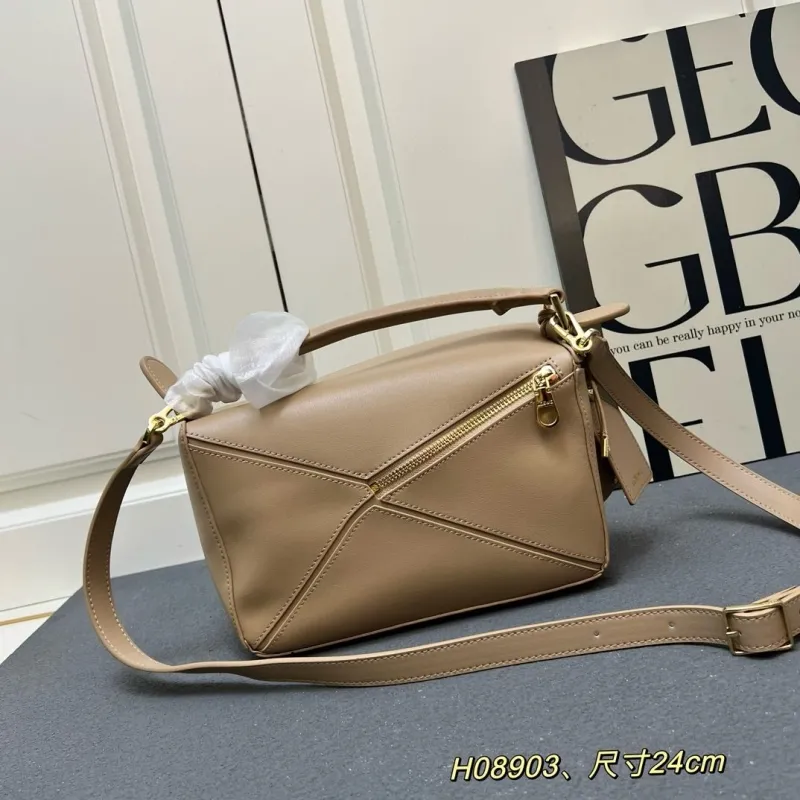Alternative view of Loewe Beige Leather Handbag H08903 Size 24cm