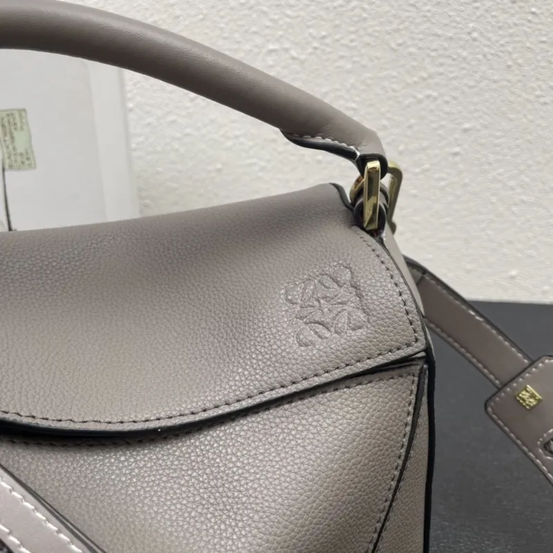 Loewe Grained Leather Puzzle Handbag Dark Gray 25cm - Image 5