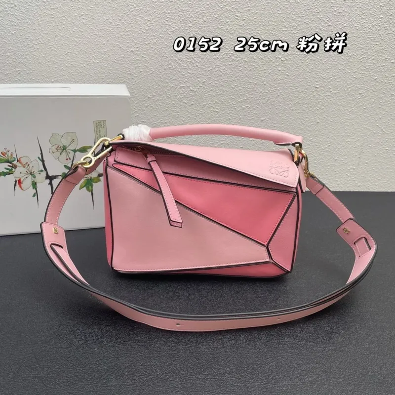 Loewe 0152 Pink Puzzle Bag 25cm