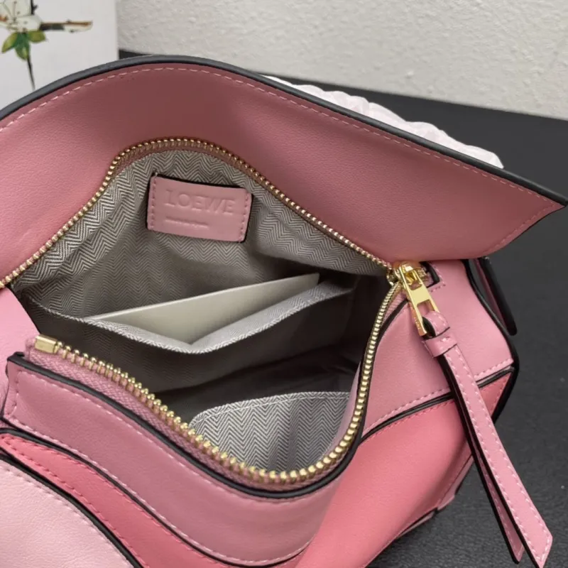 Loewe 0152 Pink Puzzle Bag 25cm - Image 8