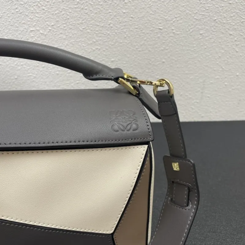 Loewe 0153 30cm Khaki Patchwork Handbag - Image 4