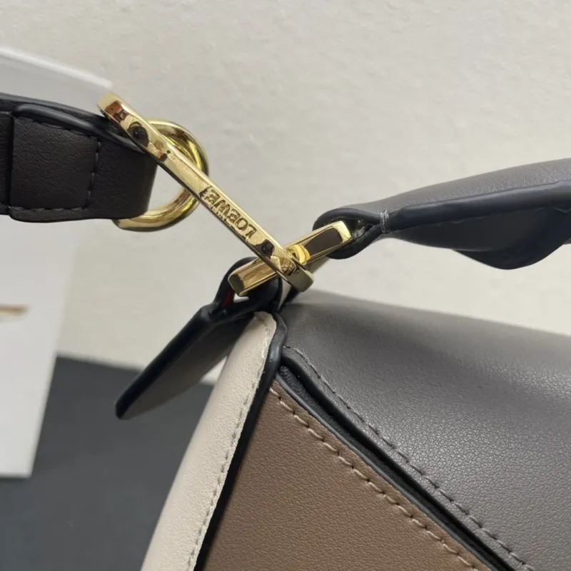 Loewe 0153 30cm Khaki Patchwork Handbag - Image 6