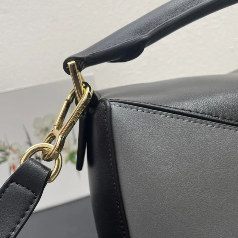 Loewe 0153 Gray Black 30cm Puzzle Shoulder Bag - Image 6